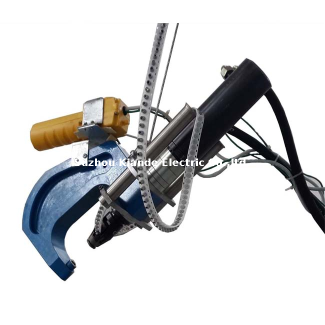 Máquina remachadora hidráulica autoperforante para sujeción de aluminio de 3MM de conducto de bus 