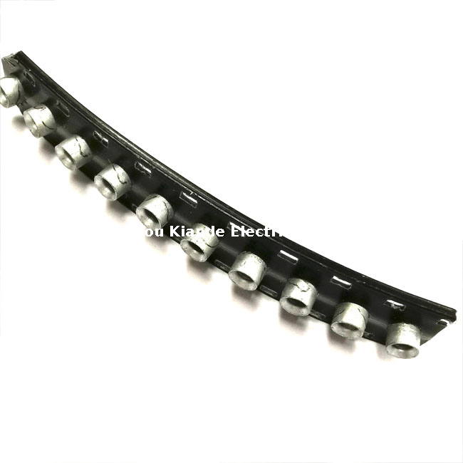 Tuerca remachable industrial duradera para fijación de perfiles de barras colectoras